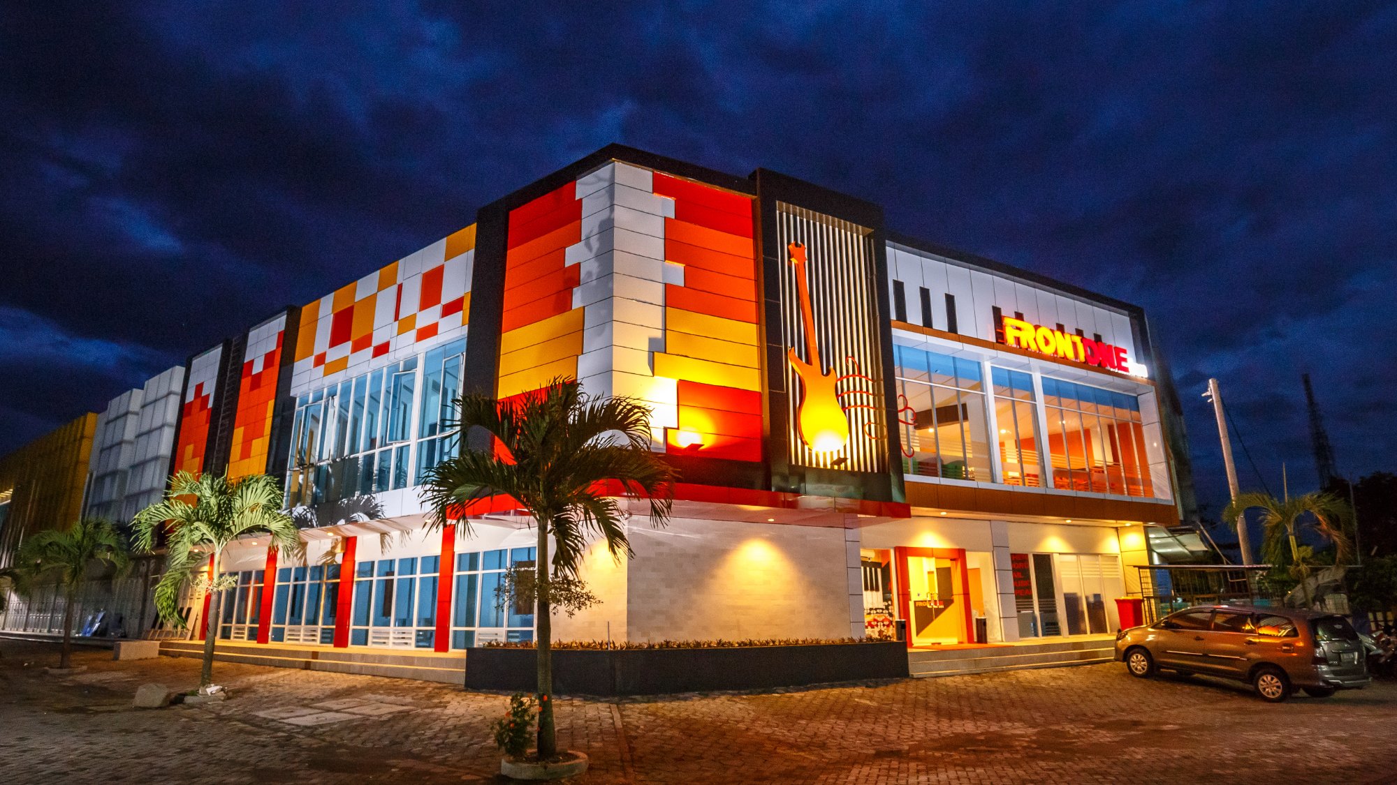 Front One Inn Muntilan-官方