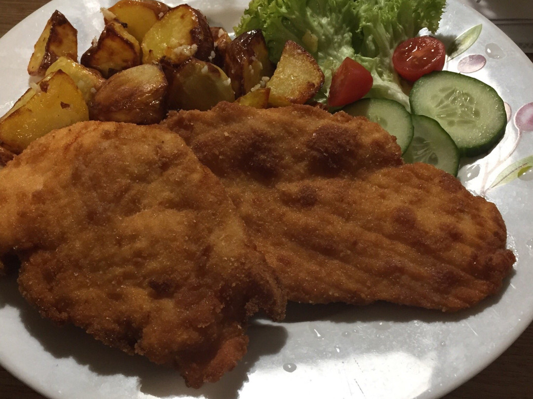 Brtnice餐馆和美食-Radnicni restaurace