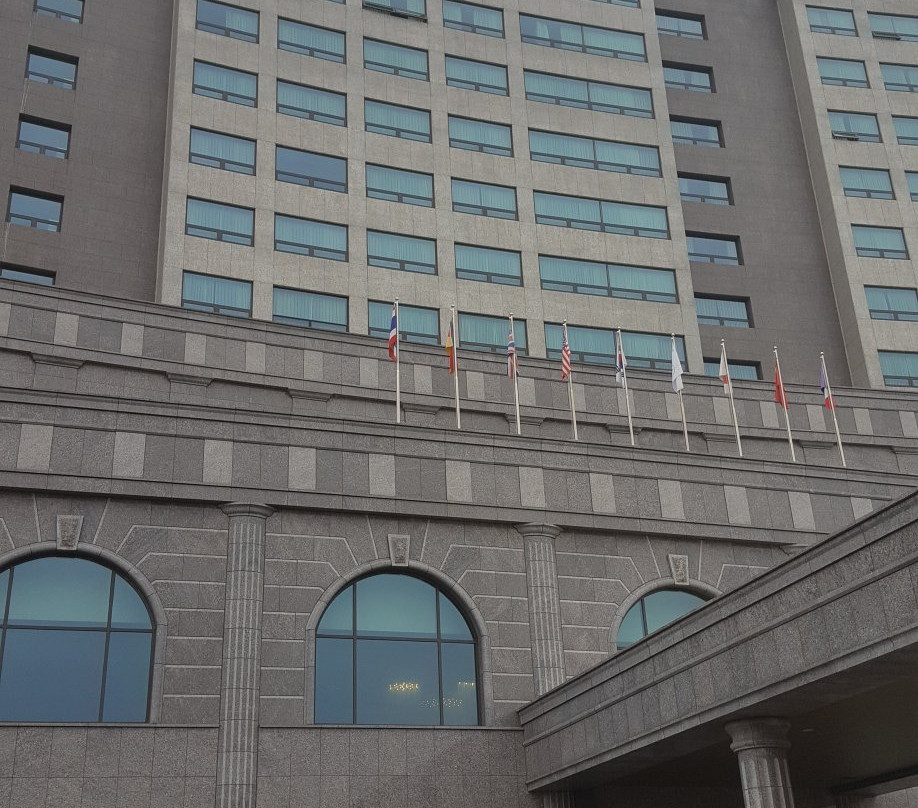 太阳谷度假村主图