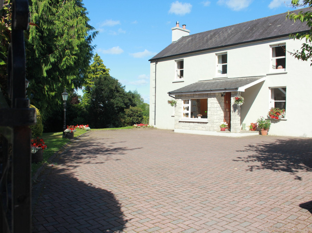 Grey Gables Farmhouse B&B主图