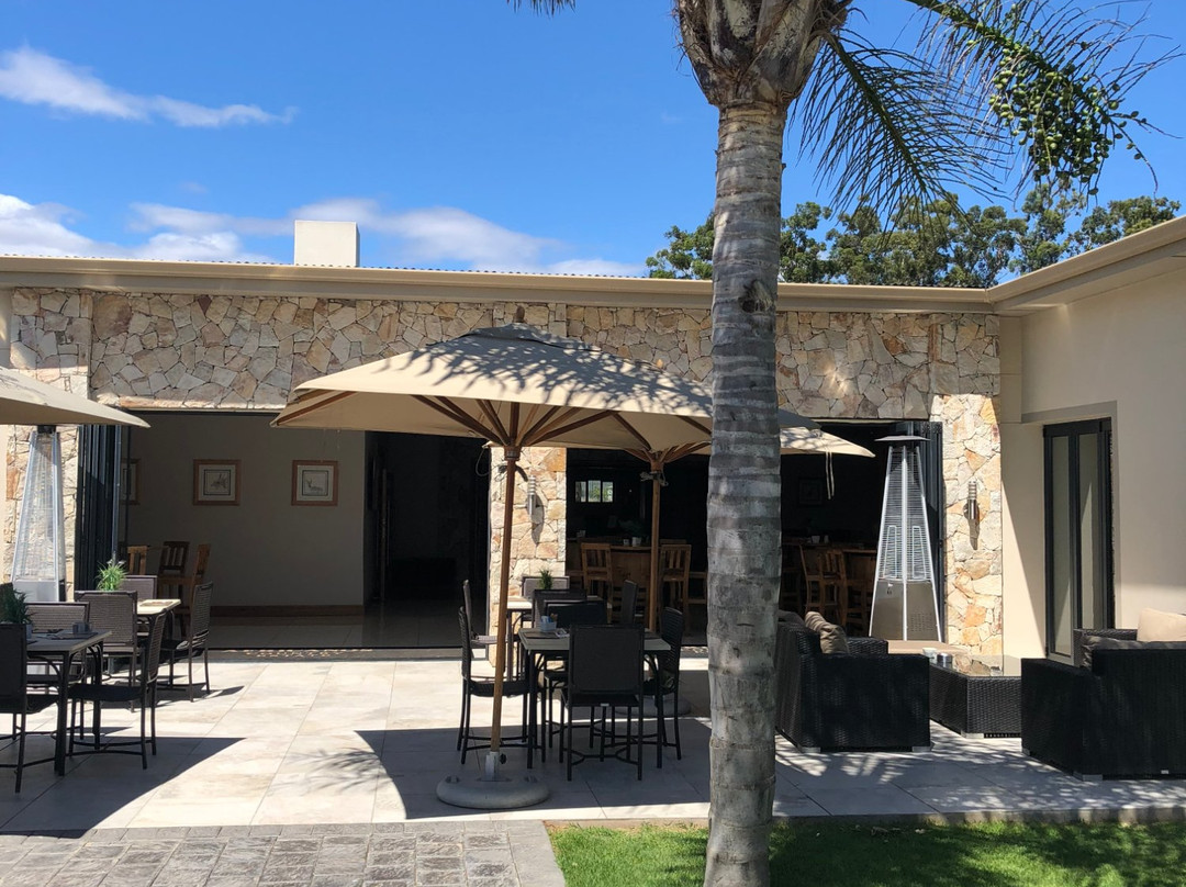 Africanos Country Estate主图