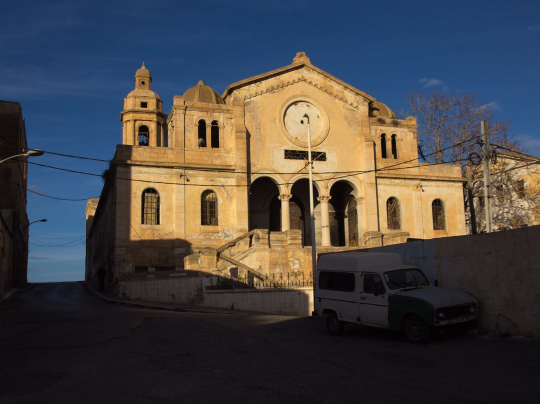 Eglise St Louis景点图片