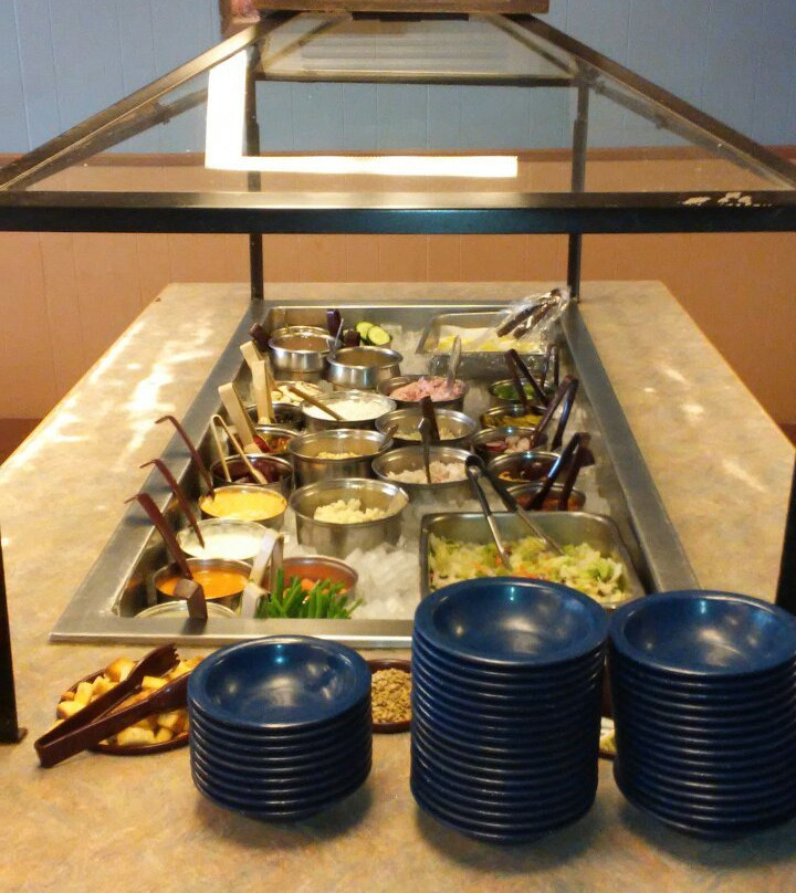 Norcatur餐馆和美食-Town & Country Kitchen