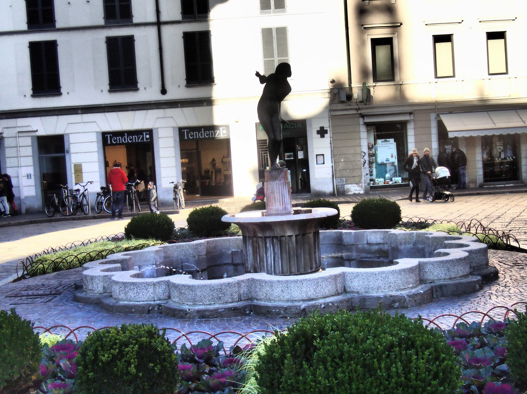 Fontana delle Rane景点图片