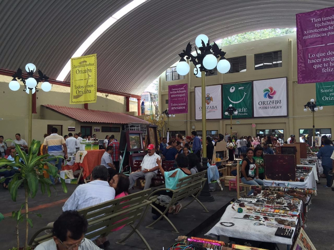 Mercado de Artesanias de las Altas Montanas景点图片