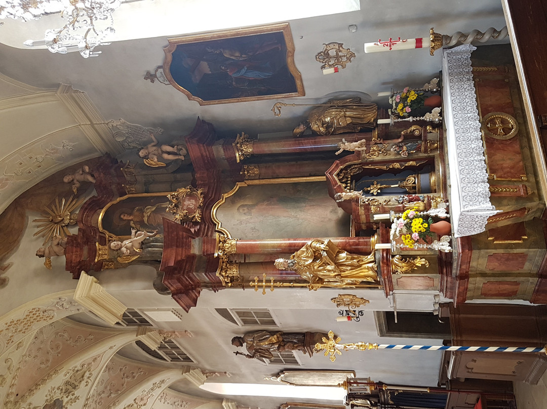 Pfarrkirche St. Martin-Bad Kohlgrub必去景点