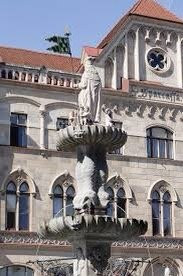 Leopoldi-Brunnen-施泰尔必去景点