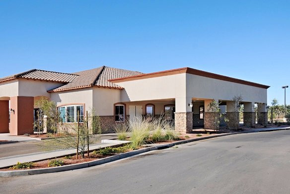 West Resthaven Funeral Home and Park Cemetery-格兰岱尔必去景点