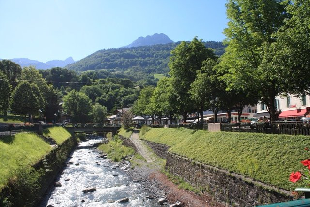 Chez Vez-萨朗什必去景点