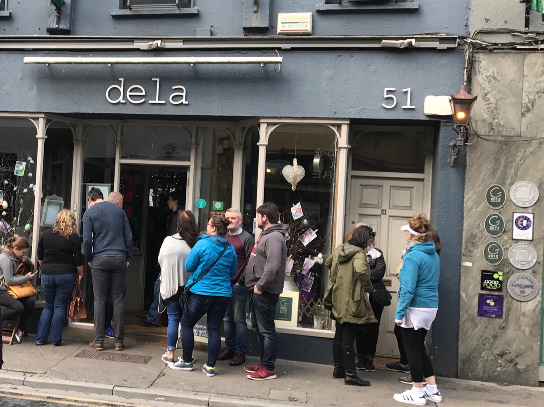Dela Restaurant