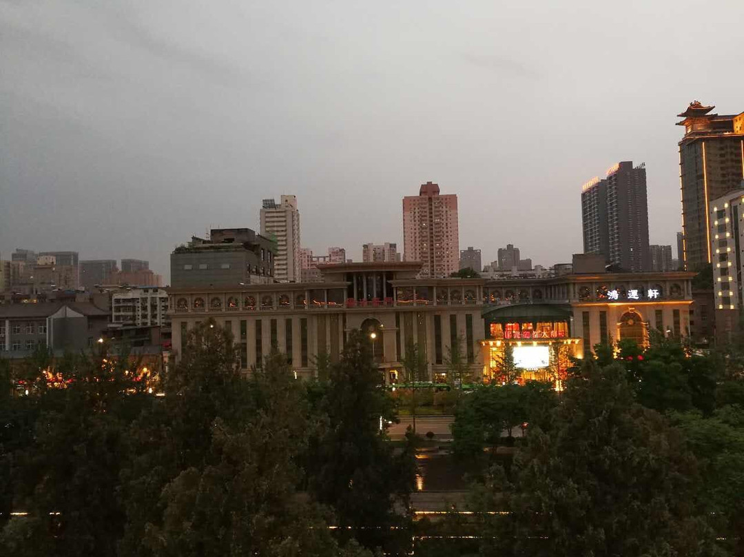 唐城墙遗址公园-西安市必去景点