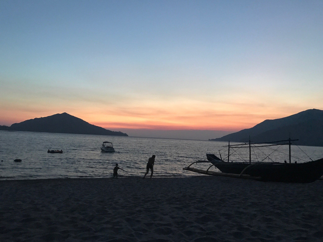 Silanguin Cove景点图片