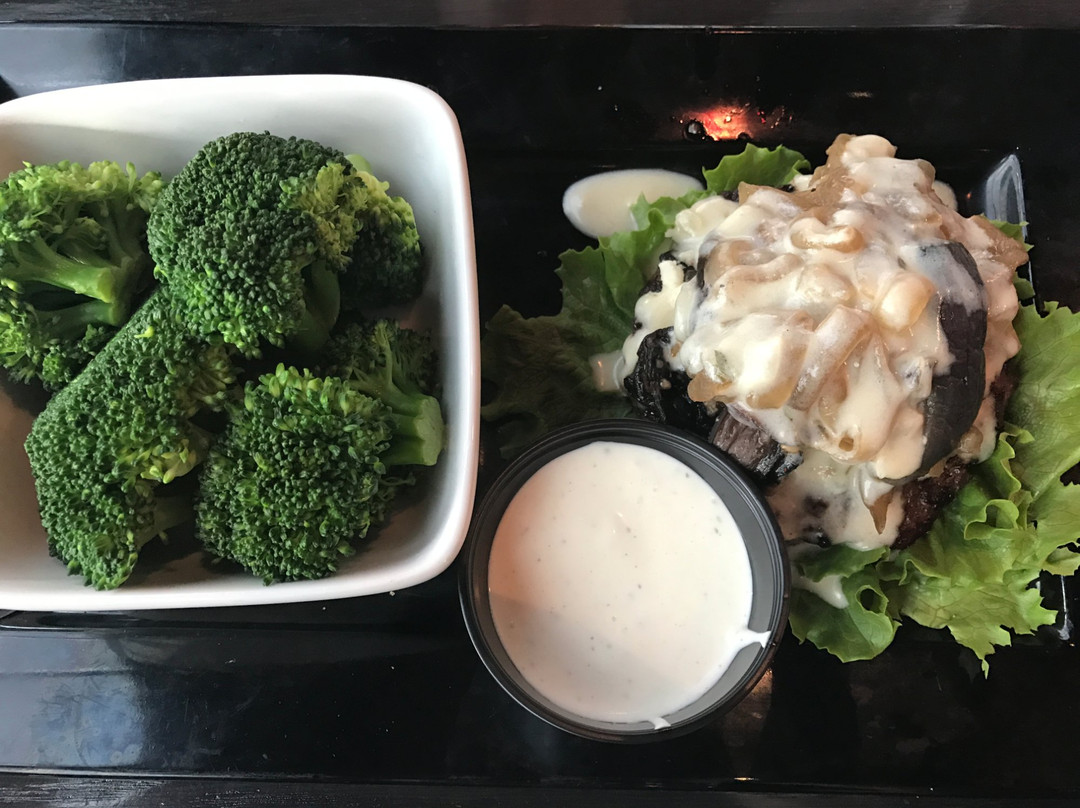 Red Robin Gourmet Burgers And Brews