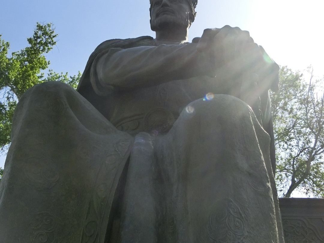 Statue of Amir Temur-撒马尔罕必去景点