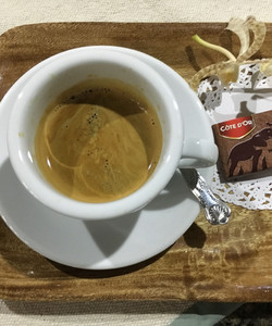 Les Rochers餐厅图片