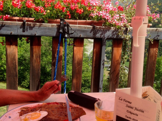 Viey餐馆和美食-La Ferme Saint Justin