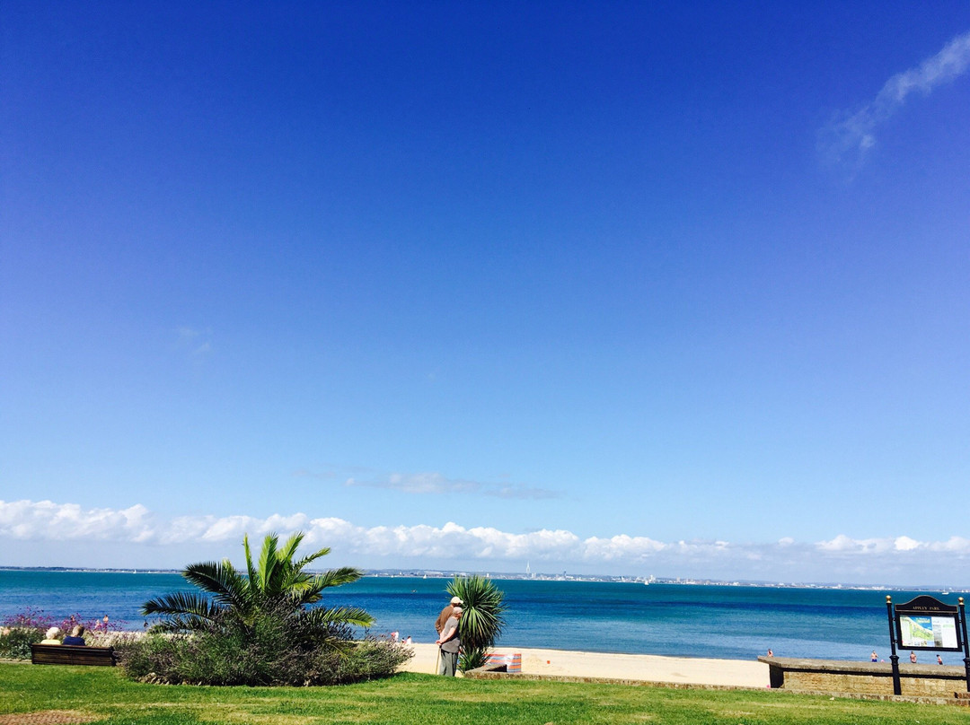 Appley Beach-赖德必去景点