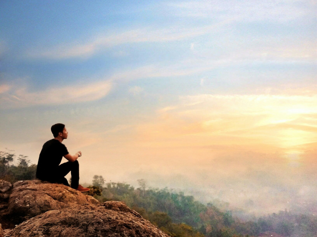 Sukmojoyo Hill-Borobudur必去景点