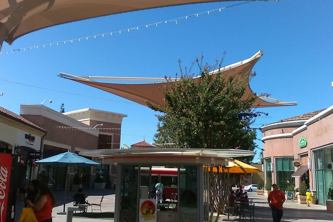 Fashion Fair Mall-弗雷斯诺必去景点