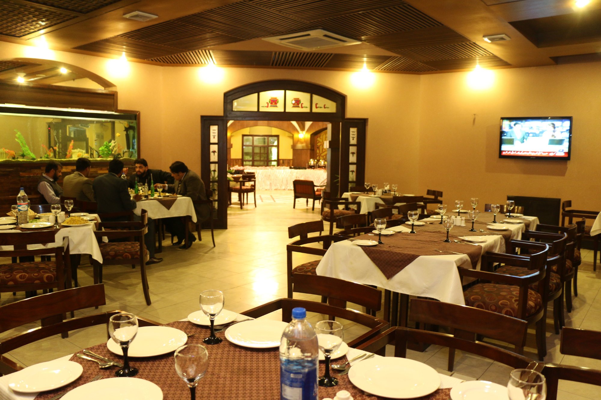 Garvaish Luxury Hotel-餐饮