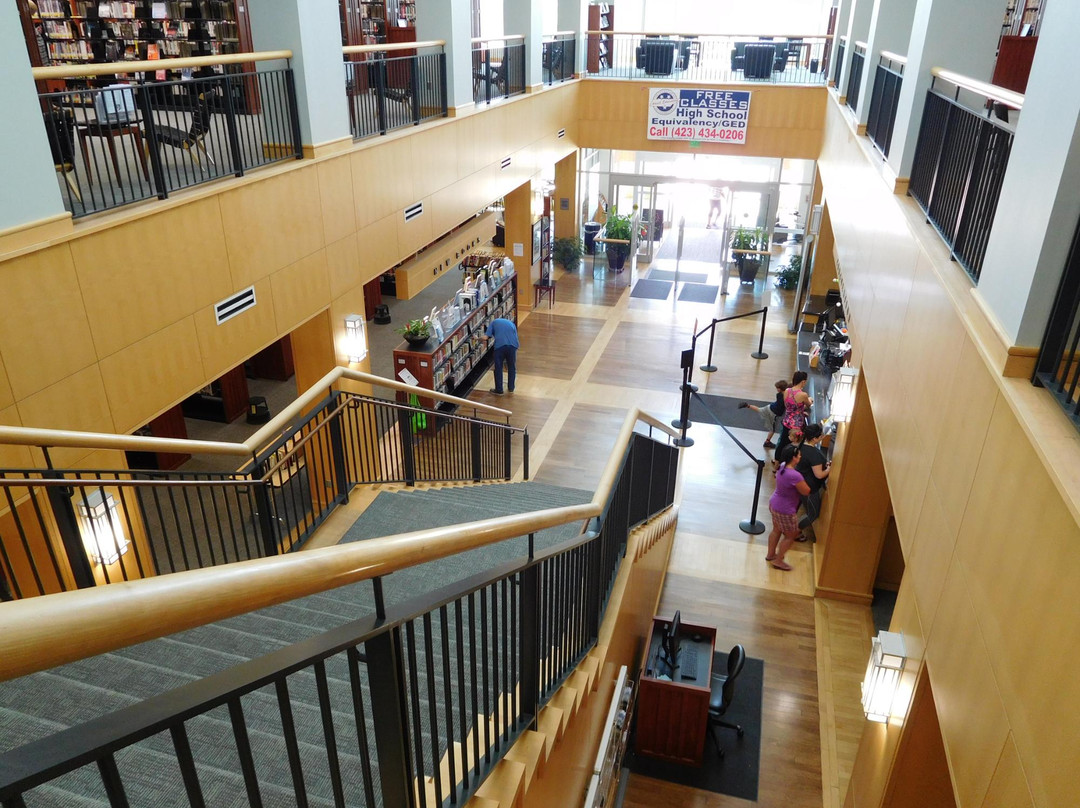 Johnson City Public Library-约翰逊城必去景点