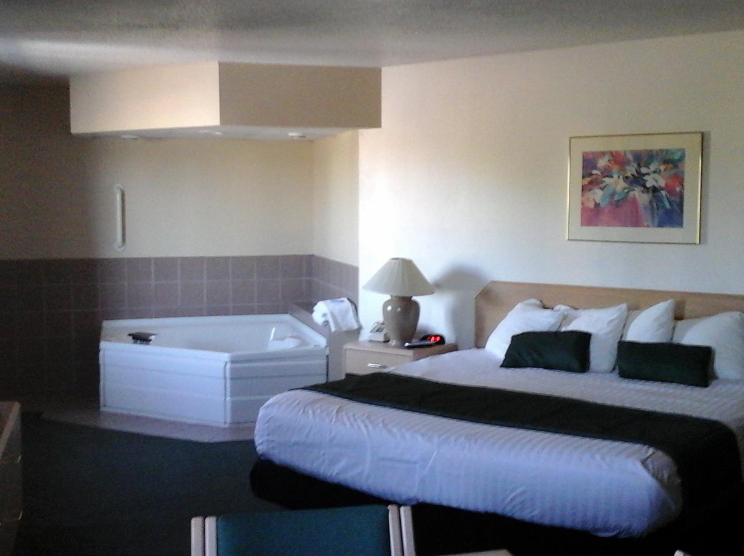 AmericInn by Wyndham Ladysmith主图