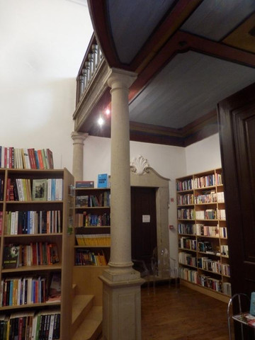 Livraria de Santiago-奥比都斯必去景点