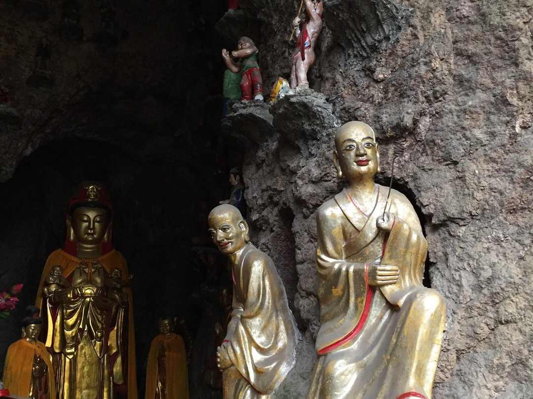 三岩寺景点图片