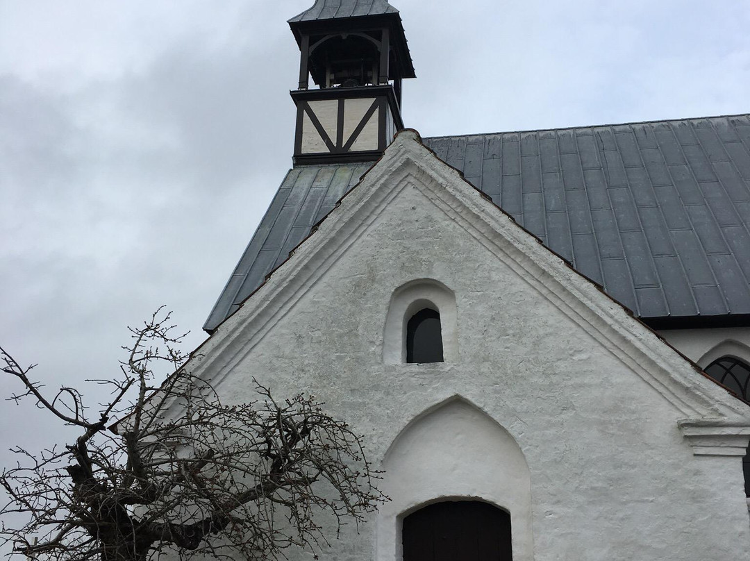 Lyngby Kirke景点图片