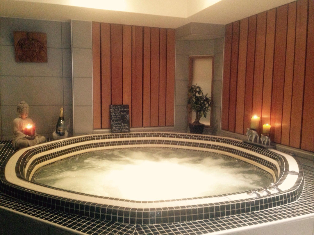 Saint-Lary-Soulan旅游景点-Top Glisse - Mahana Spa