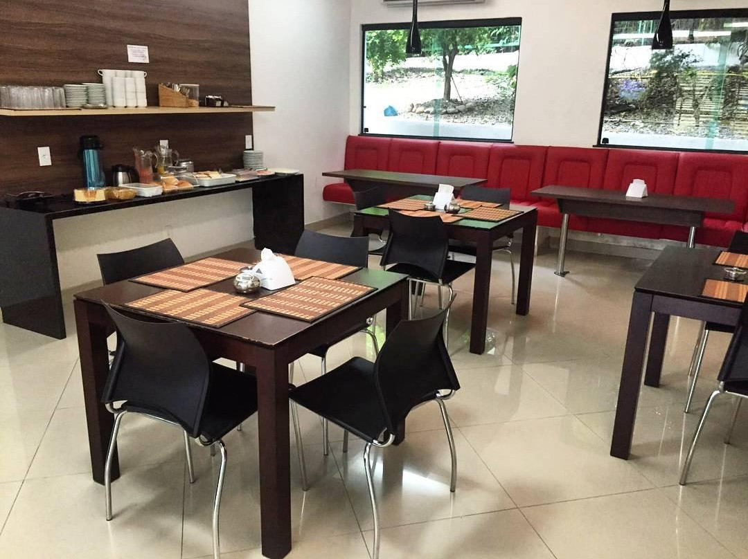 OYO Hotel Manauense主图
