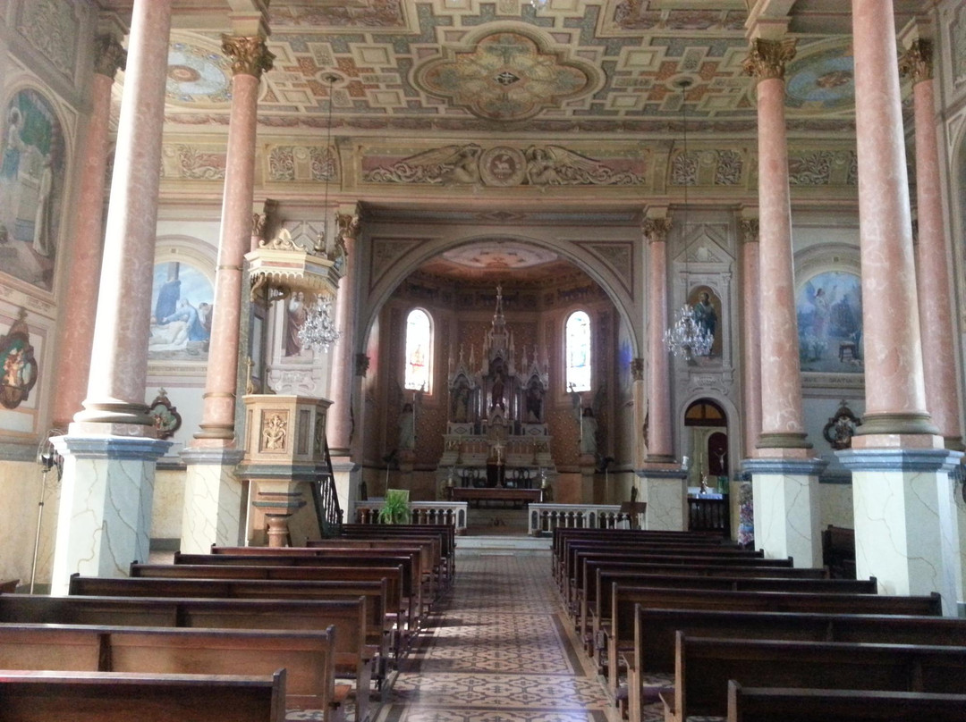 Igreja Matriz São João Batista-Dourado必去景点