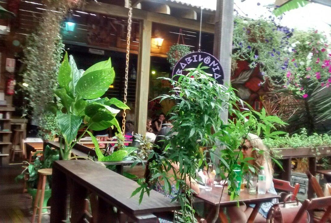 A Virgem Bar & Tattoo