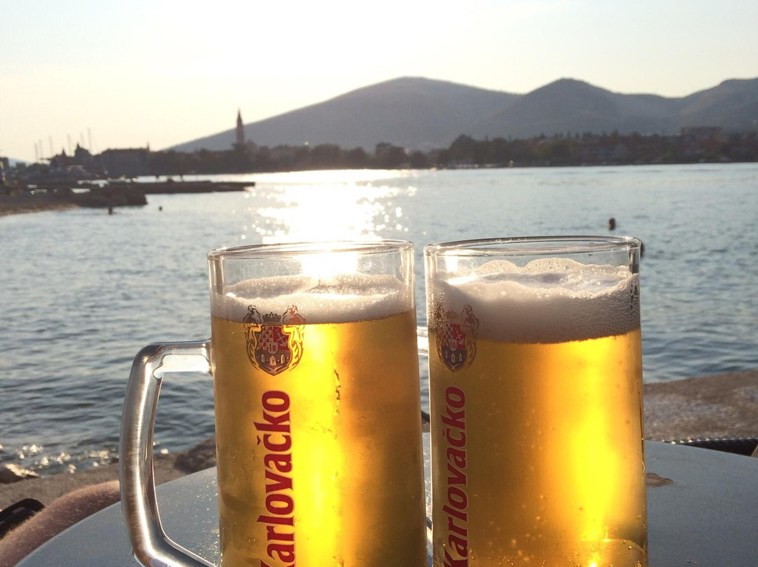 Maccao Bar & Lounge景点图片