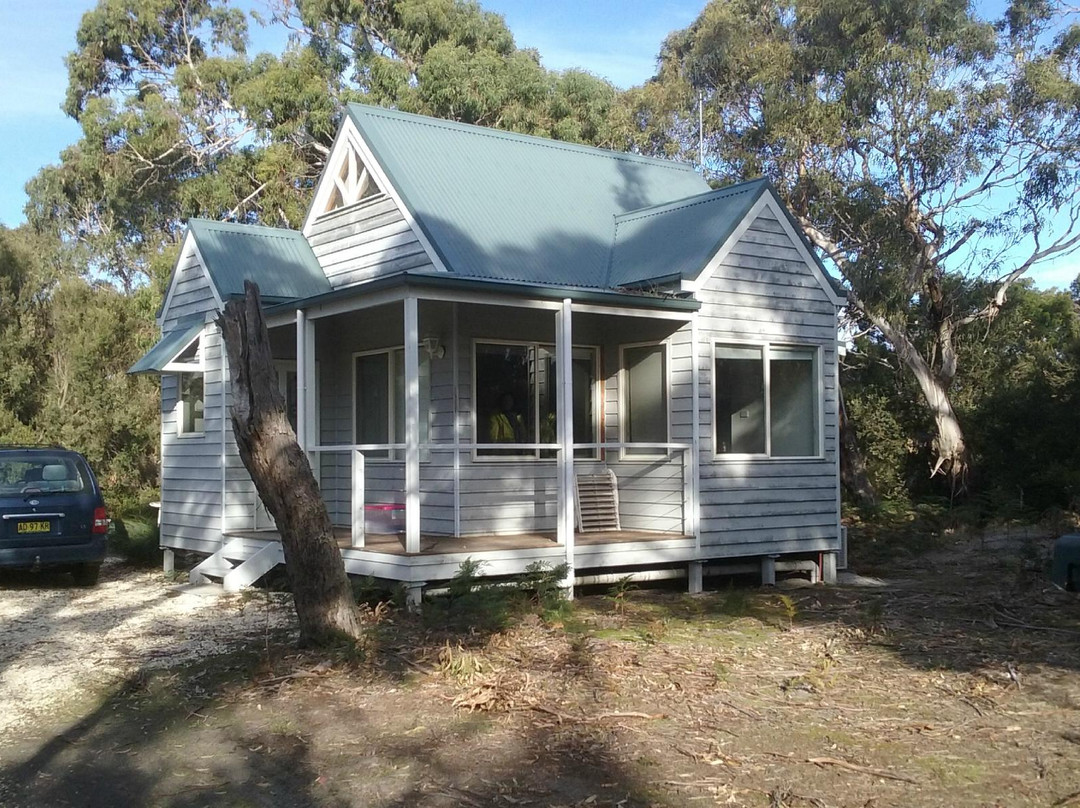 Hooked Inn Cottages