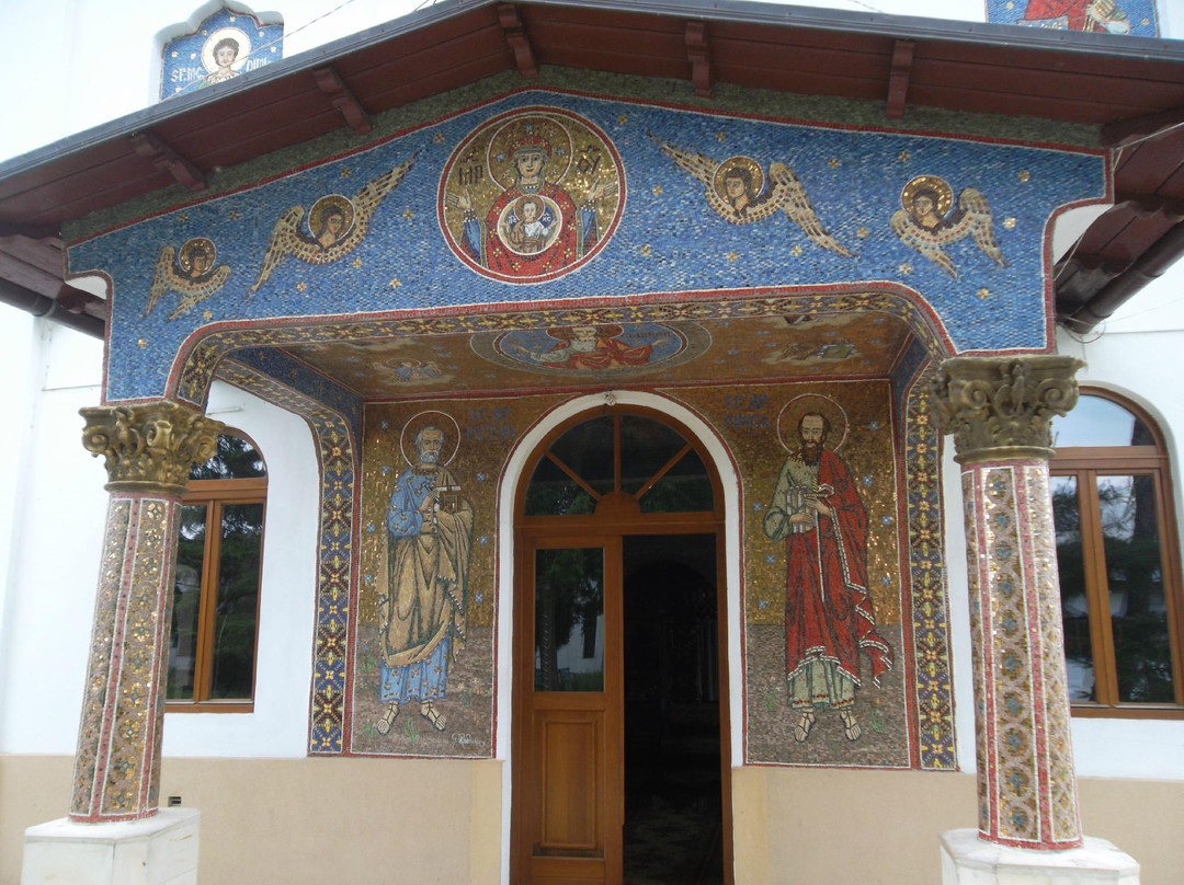 Tiganesti Monastery景点图片