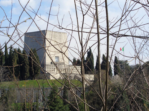 Sacrario Militare di Nervesa della Battaglia-Nervesa della Battaglia必去景点