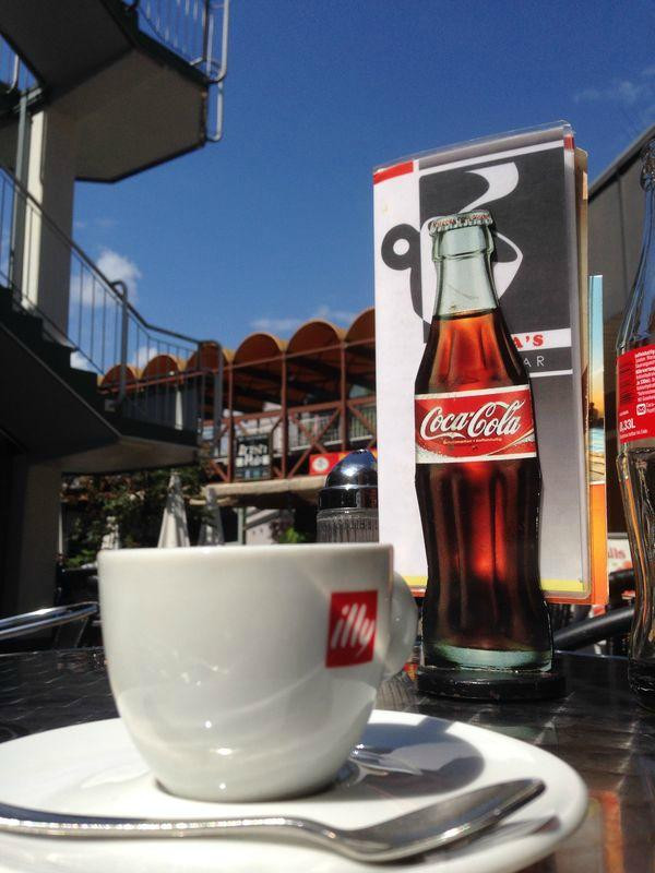 Grosskarolinenfeld旅游景点-Ornellas Illy Caffe Bar