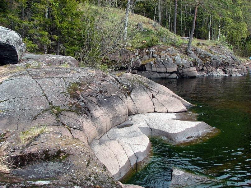 Nemetskiy Kuzov Island-Kem必去景点