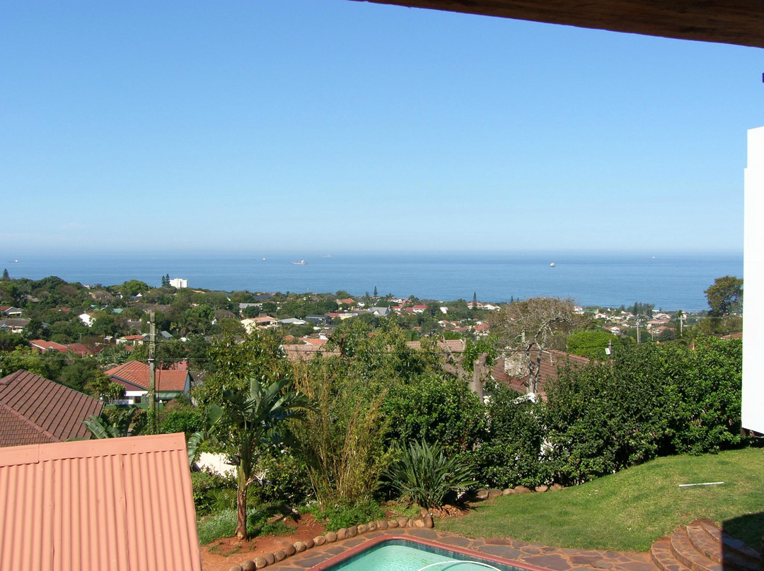 Blue Dolphin Ridge Guest House主图