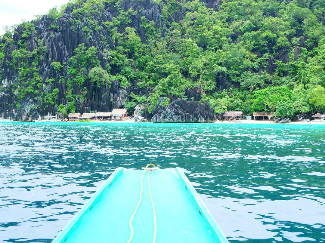 Banul Beach-科隆必去景点