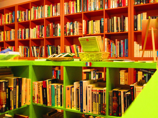 Library Reading Up-奥德杰海岸必去景点