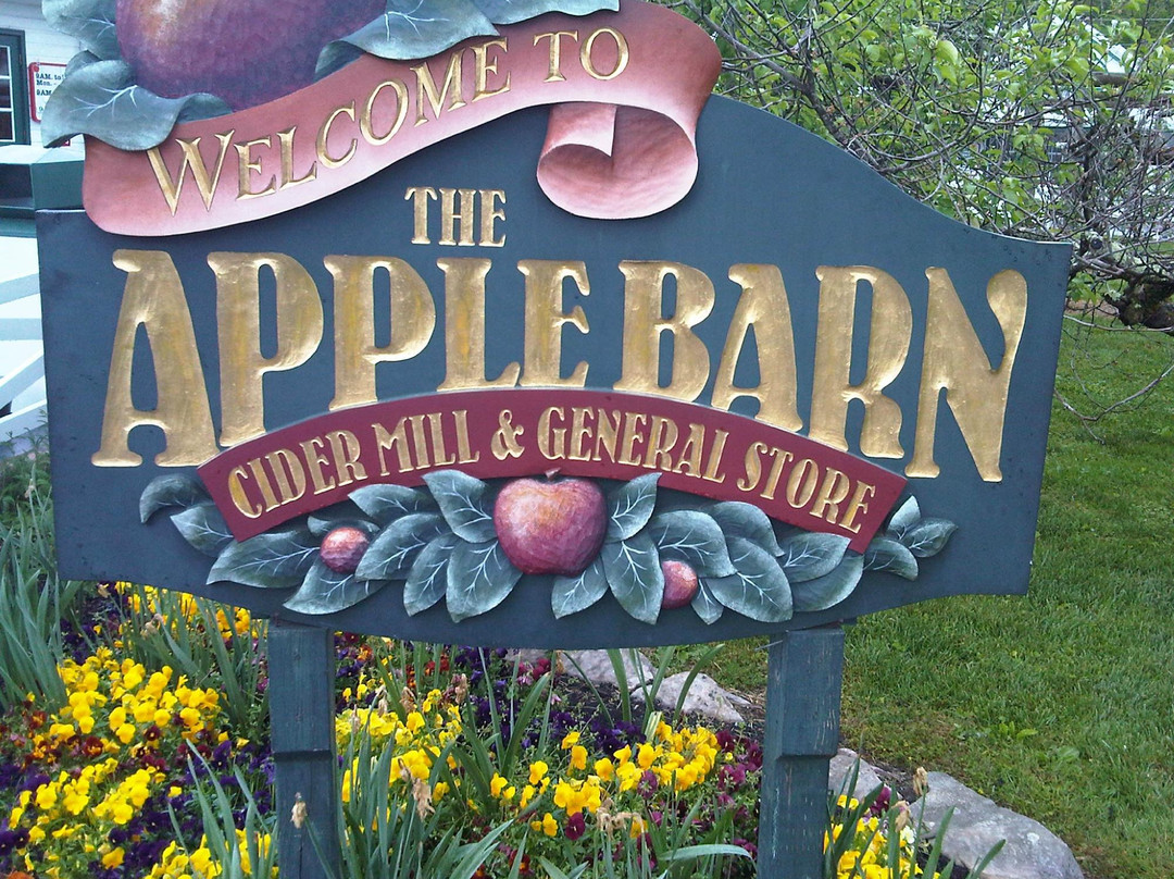 The Apple Barn Cider Mill And General Store-塞维尔维尔必去景点