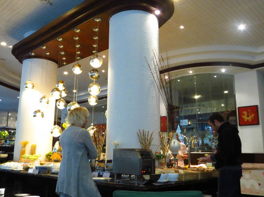 骊苑大酒店主图