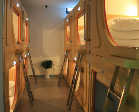 西安尚俭太空舱酒店火车站店主图