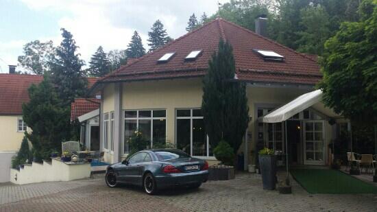 Postkeller Cafe-Hotel-Restaurant-客卧