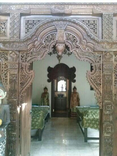 普力玛斯水疗-Senggigi必去景点