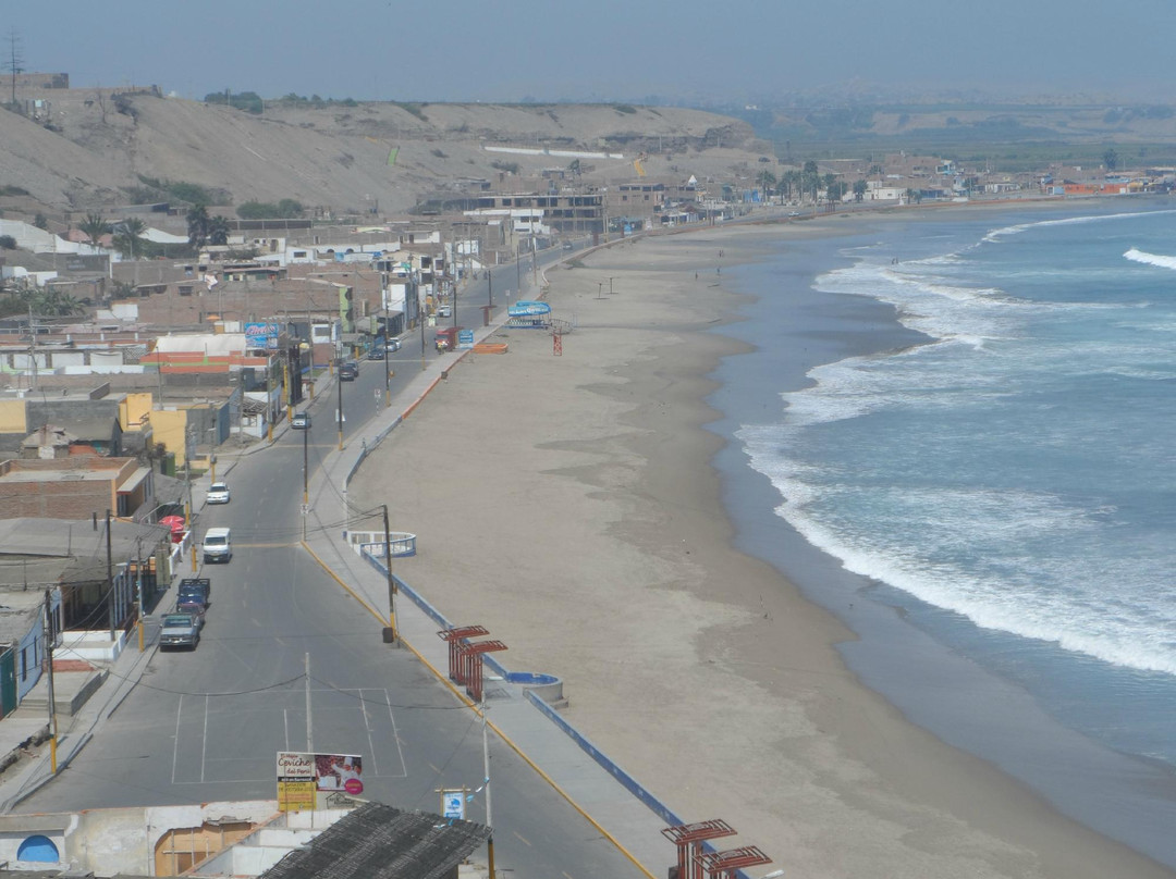 Playa Chorrillos-Barranca必去景点