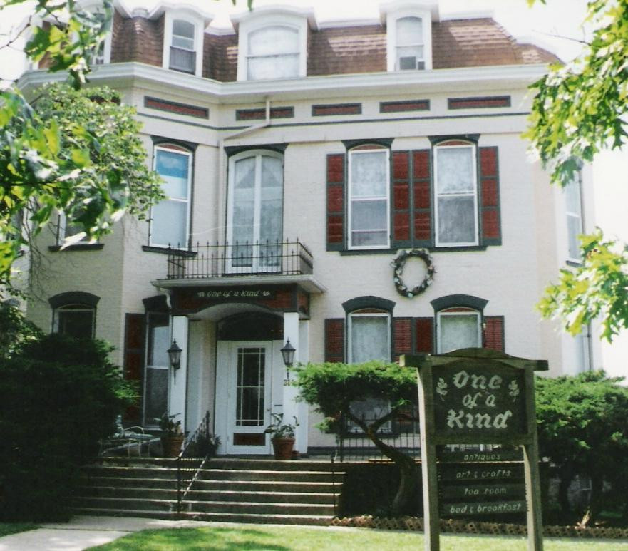 Allerton酒店住宿-One of a Kind