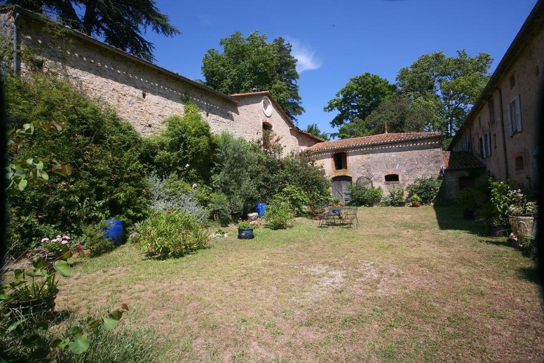 Villelongue Cote Jardins-官方